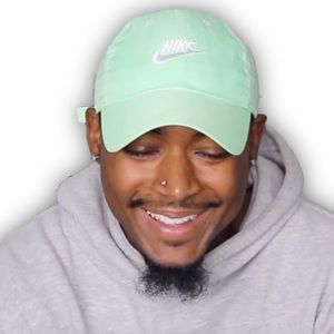 Meet your Posher, Julien